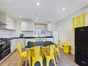 Photo 25- click for photo gallery